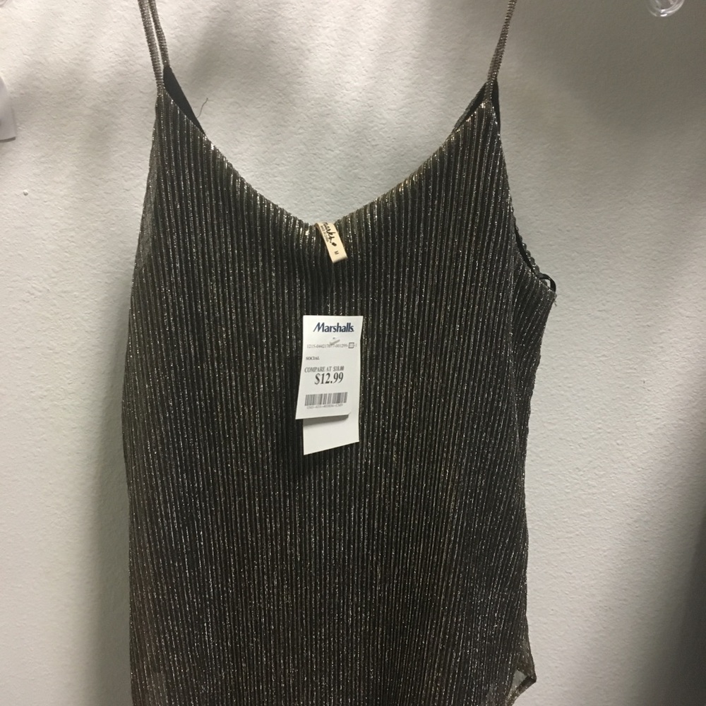 Eight fun sleeveless shirts